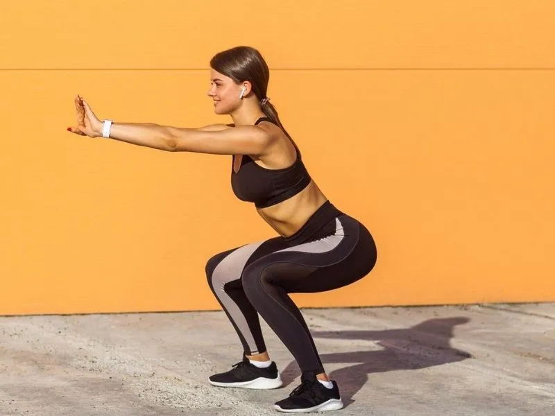 Squat – Xây dựng vòng 3 và đùi săn chắc