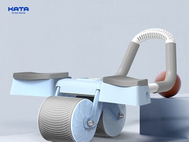 Đặt con lăn trên bề mặt bằng phẳng để tránh tiếng kêu