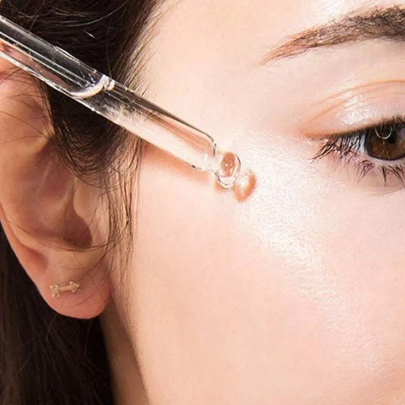 Thoa serum nếu cần thiết