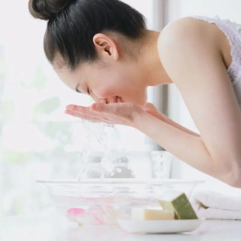 Cách làm sạch da không cần sữa rửa mặt 