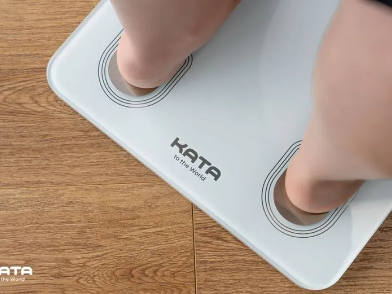 Cân sức khỏe điện tử KATA CS10E