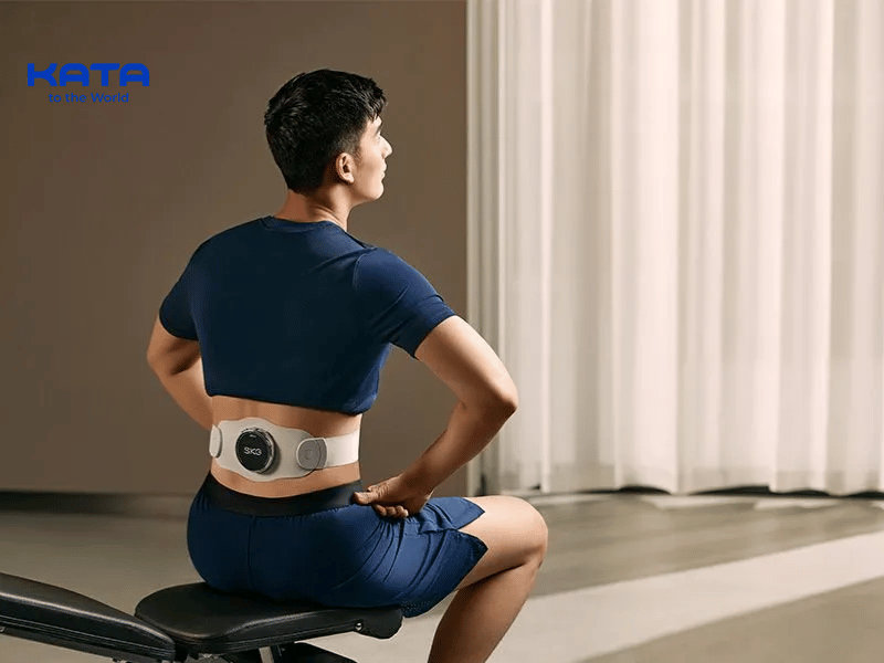 Có nên dùng máy massage để thư giãn vùng cơ quanh cột sống?