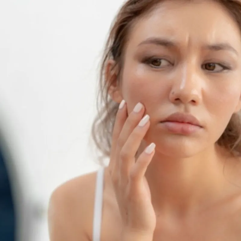Sử dụng máy điện di cho da khô sạm, thiếu sức sống