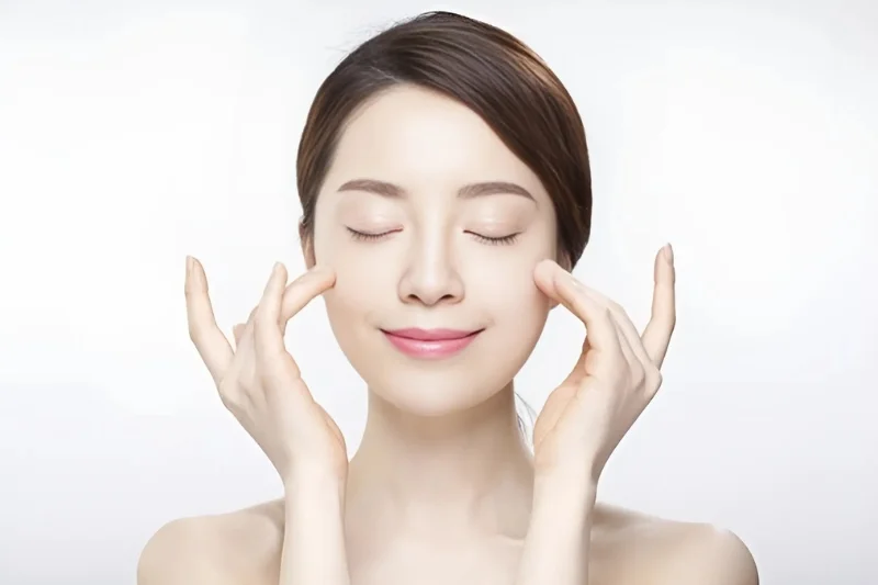 Khám phá tại sao phải chăm sóc da vùng mắt