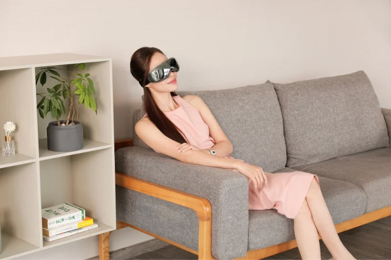 KATA ME80 với 2 chế độ chườm nóng giúp thư giãn, loại bỏ quầng thâm