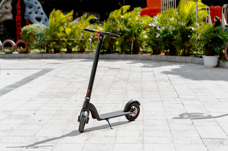 Xe scooter điện là một loại hình phương tiện giao thông có động cơ chạy bằng năng lượng điện