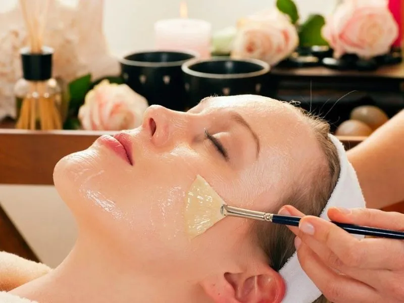 Cách dưỡng ẩm da mặt bằng mật ong