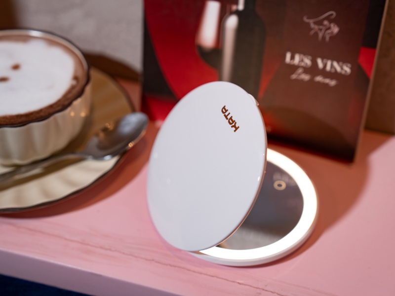Gương LED Trang Điểm Cầm Tay KATA Miro O2 Pocket