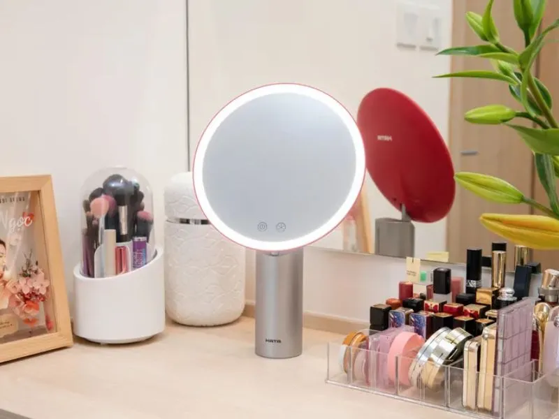 Gương led trang điểm thể hiện cá tính, thẩm mỹ của người dùng
