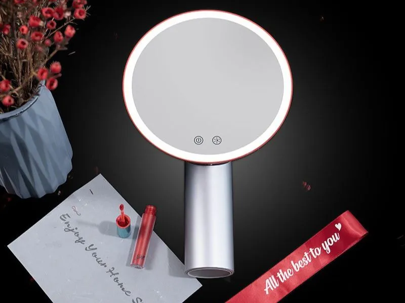 Gương led KATA Miro O2 là thiết bị được nhiều chị em yêu thích
