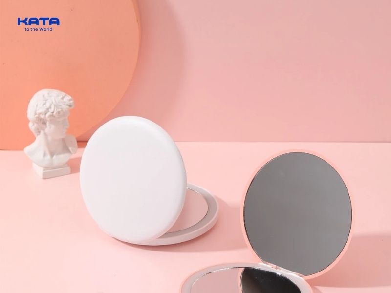 Mẫu gương tròn mini nhỏ gọn, dễ bỏ vào túi xách mang theo