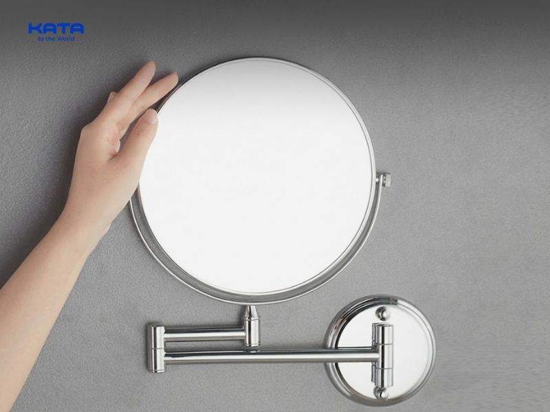 Gương để bàn hai mặt là loại gương trang điểm tiện lợi gồm hai mặt soi
