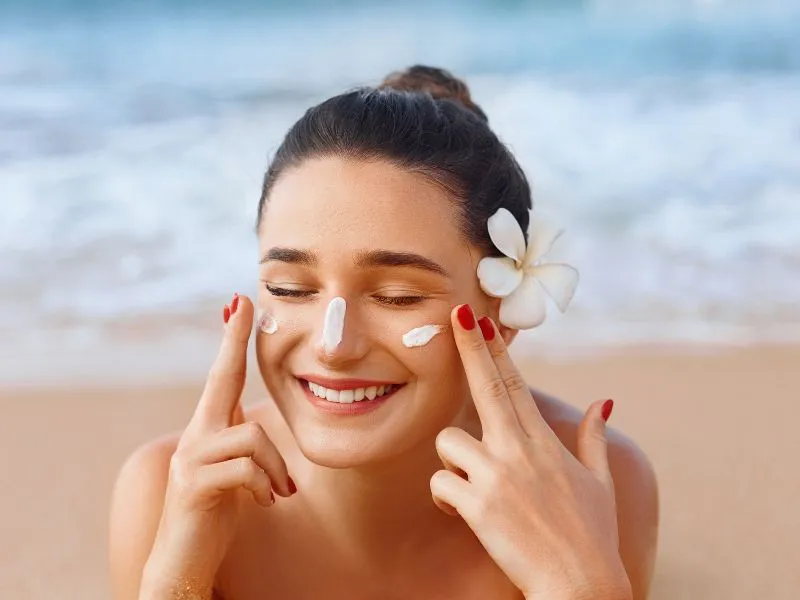 Lựa chọn kem chống nắng cho da hỗn hợp
