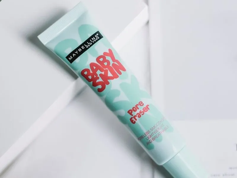 Kem lót dành cho da dầu mụn MAYBELLINE BABY SKIN PORE ERASER