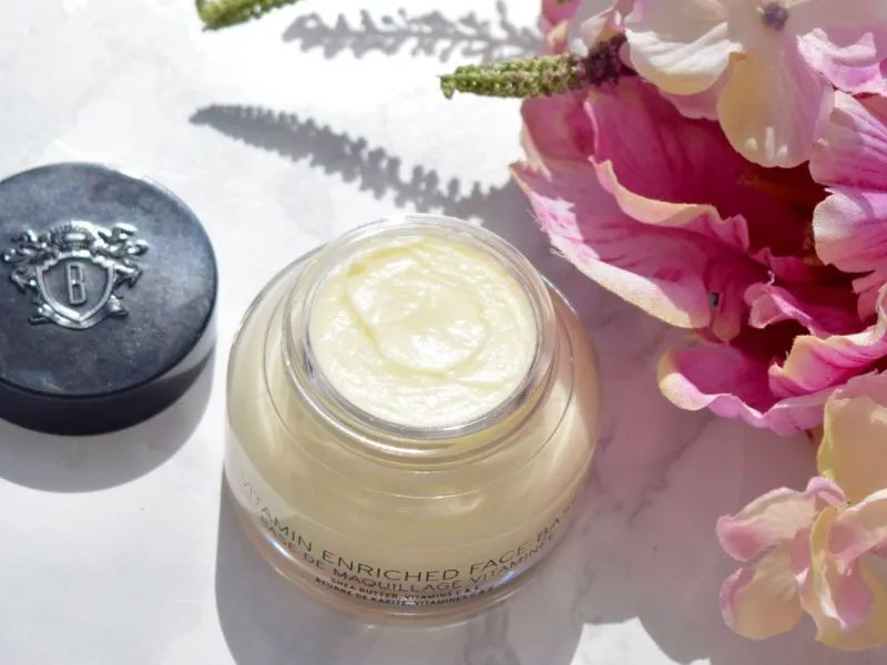 Kem Lót cho da nhạy cảm Dưỡng Ẩm Bobbi Brown Vitamin Enriched Face Base