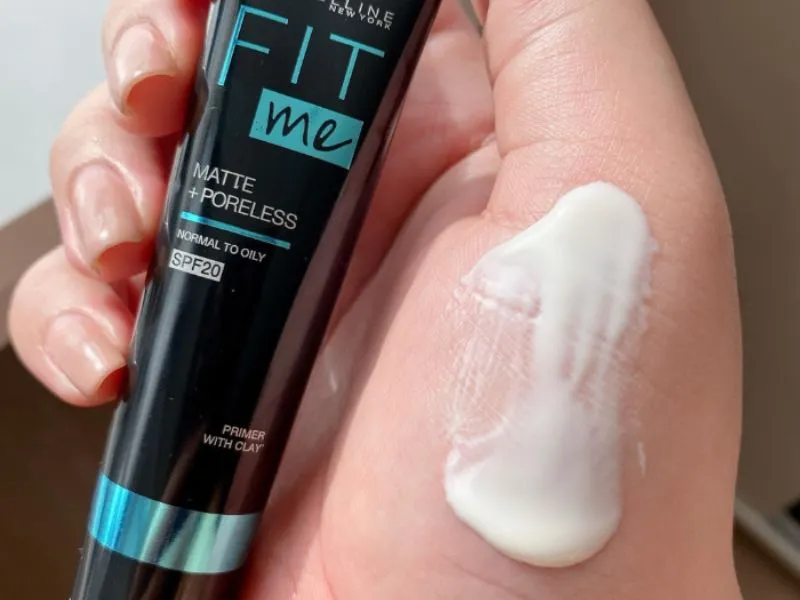 Kem Lót cho da nhạy cảm Maybelline Fit Me Primer Matte+Poreless SPF 20