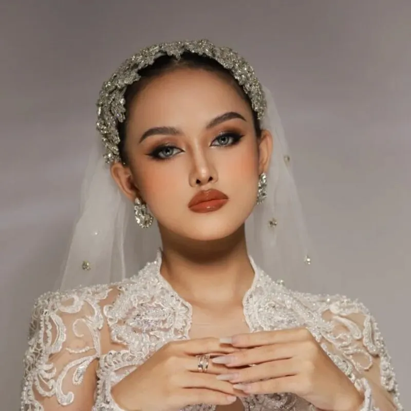 5+ Kiểu makeup cô dâu tone Tây sang chảnh cho nàng