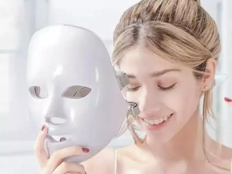 Nên sử dụng mặt nạ ánh sáng sinh học phù hợp với khuôn mặt