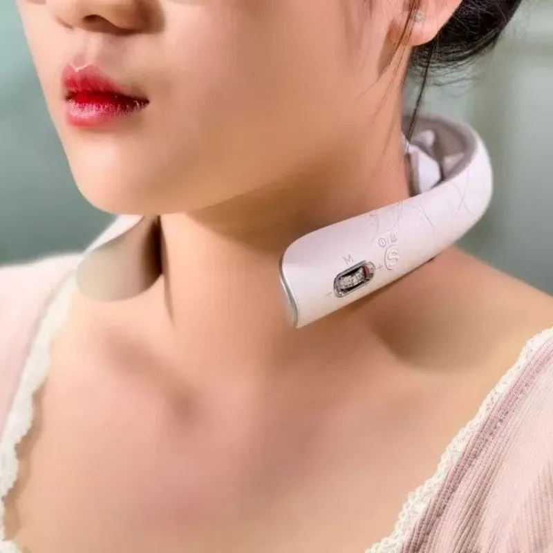 Sản phẩm máy massage cổ SKG K5-3