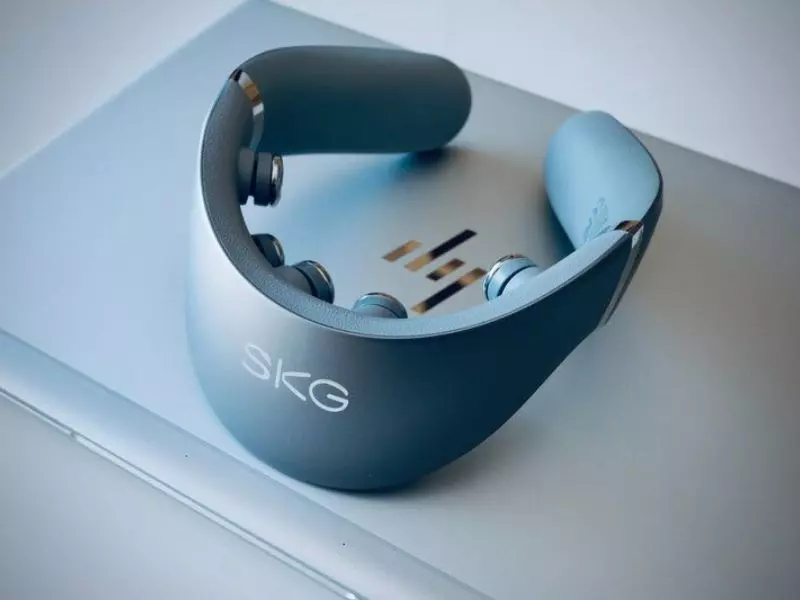 Vì sao nên dùng máy massage cổ SKG