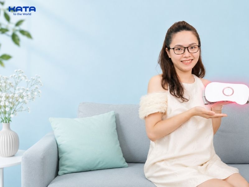 Máy massage bụng Kingtech -220 giúp làm ấm vùng bụng dưới, thư giãn cơ