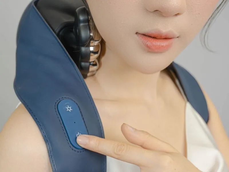 Kinh nghiệm tìm mua máy massage cổ vai gáy tốt, bền