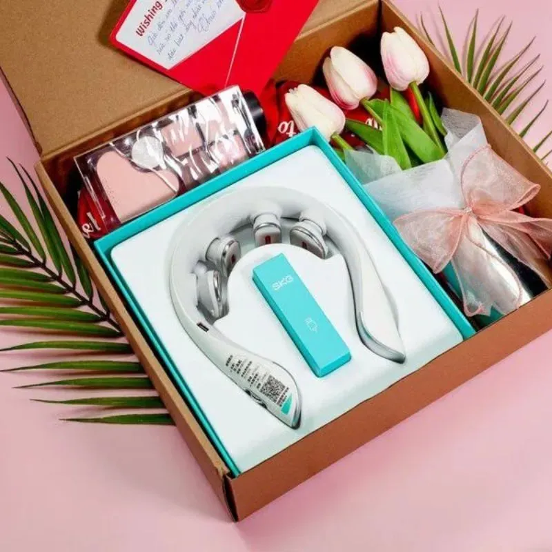 Máy massage cổ SKG K5-3 sẽ là món quà được chuyên viên môi trường yêu thích