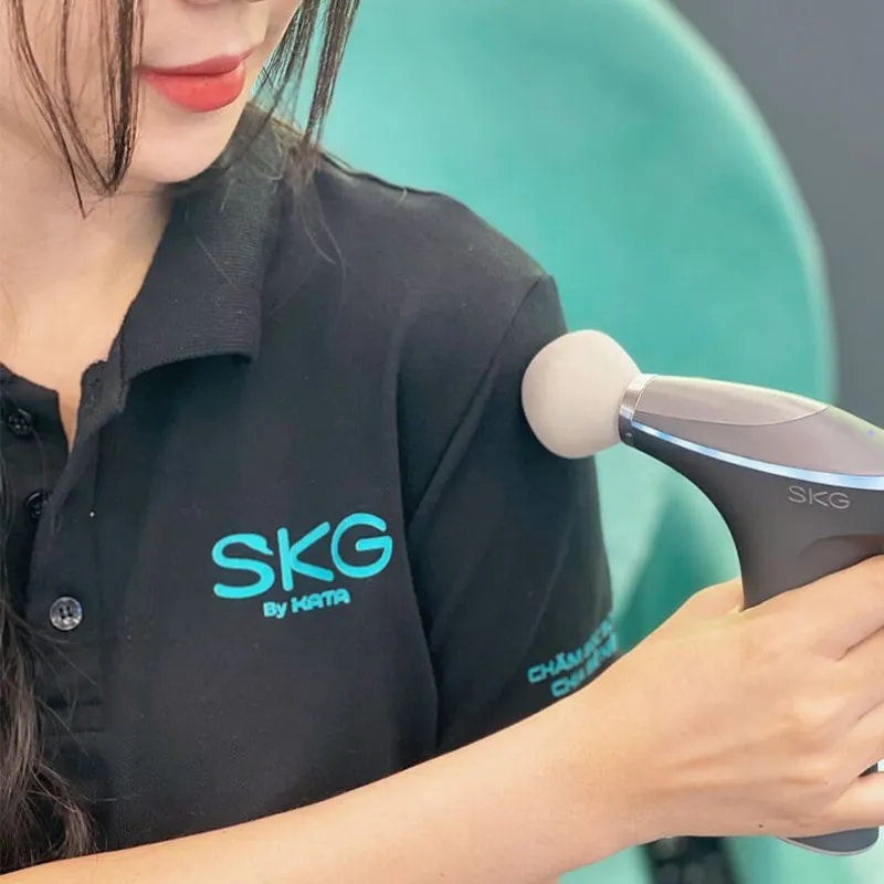 SKG F7-E tích hợp nhiều công nghệ hiện đại