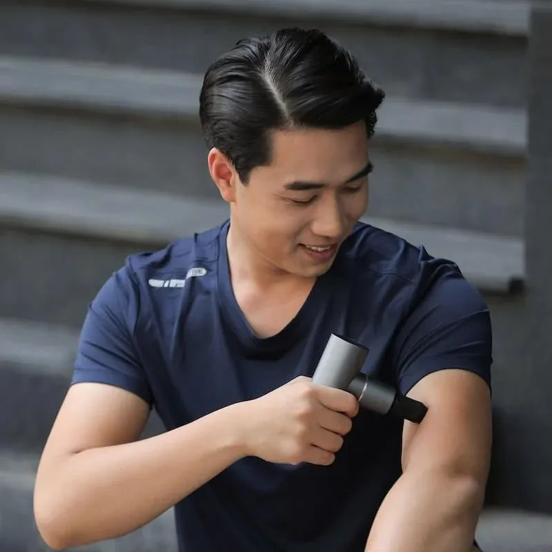 Súng massage KATA MG30 linh hoạt, phù hợp với nhân viên kỹ thuật