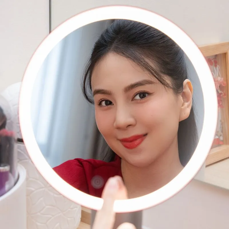 Gương đèn led trang điểm KATA Miro O2