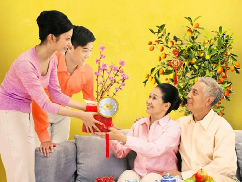 Bí quyết chọn quà tặng kỷ niệm 50 năm ngày cưới