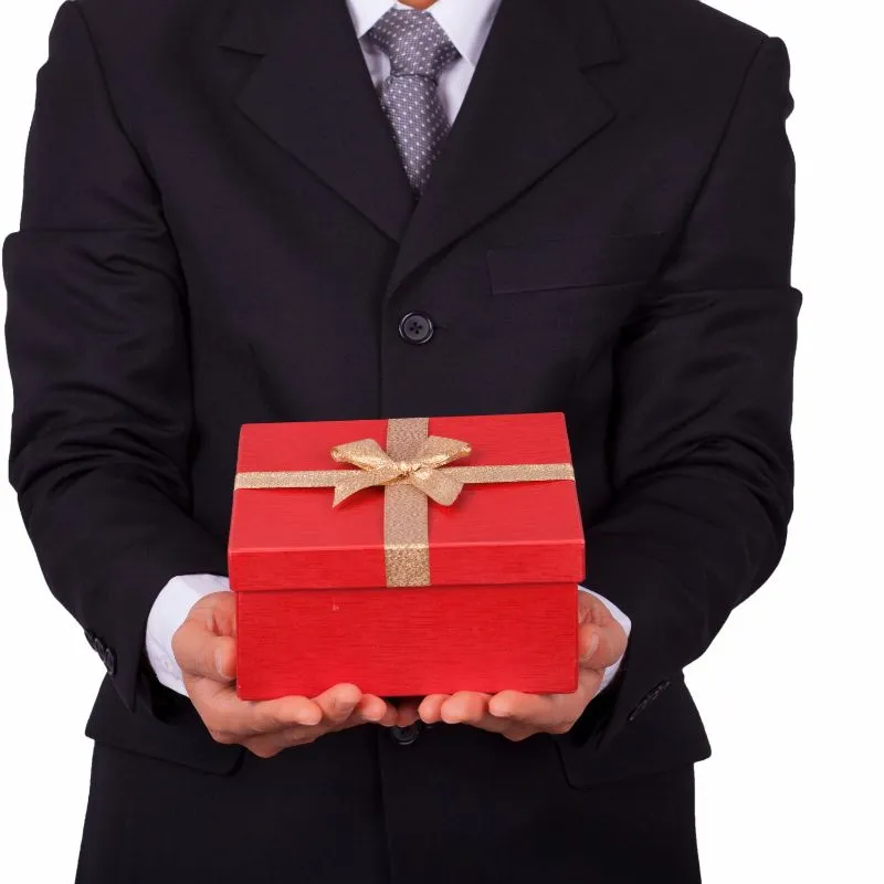 5+ Quà tặng ngày Doanh nhân Việt Nam giúp tôn vinh những người khởi nghiệp