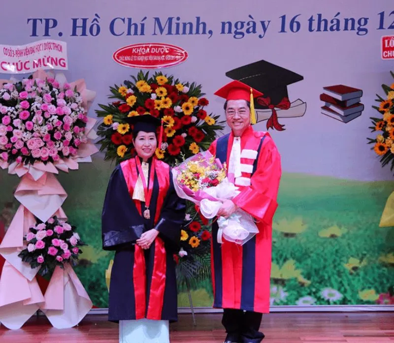 5 lựa chọn quà tặng ngày kỷ niệm thành lập trường từ KATA Technology