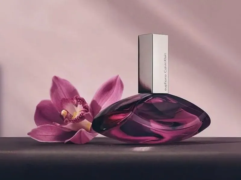 Quà tặng cho sếp nữ - nước hoa