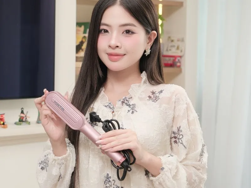 Thiết kế gọn nhẹ, dùng lâu không mỏi tay