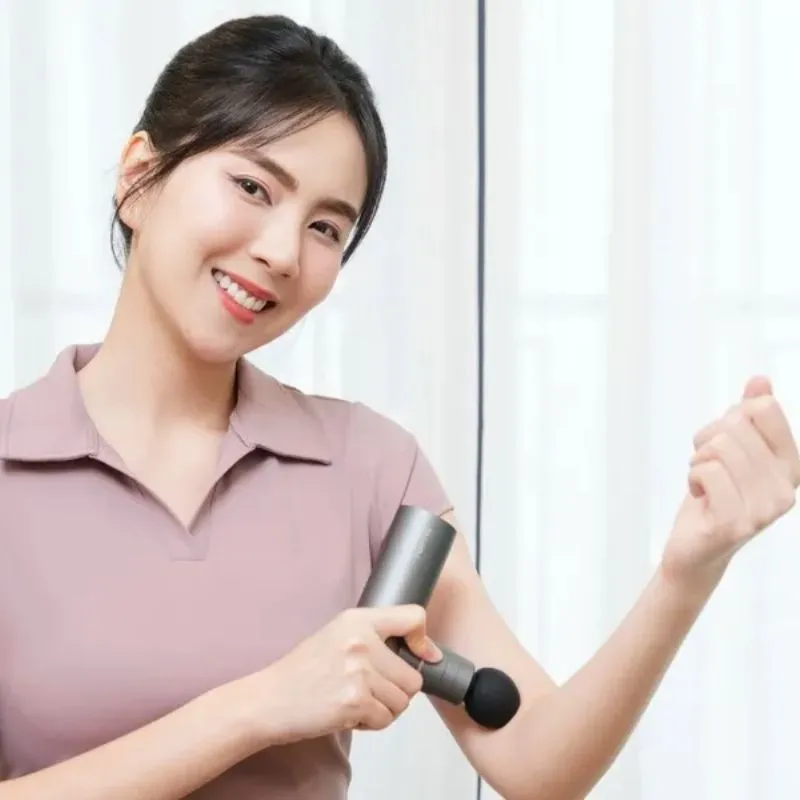 Súng massage hỗ trợ giảm đau nhức và căng cơ hiệu quả 