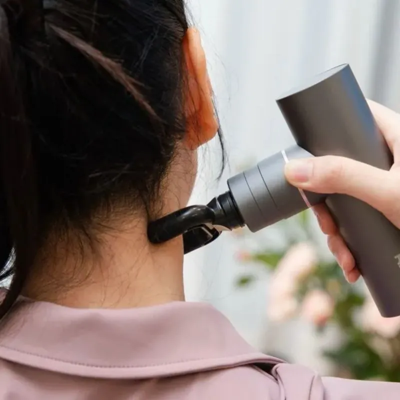 Trang bị 4 đầu massage chuyên biệt cho từng vùng cơ