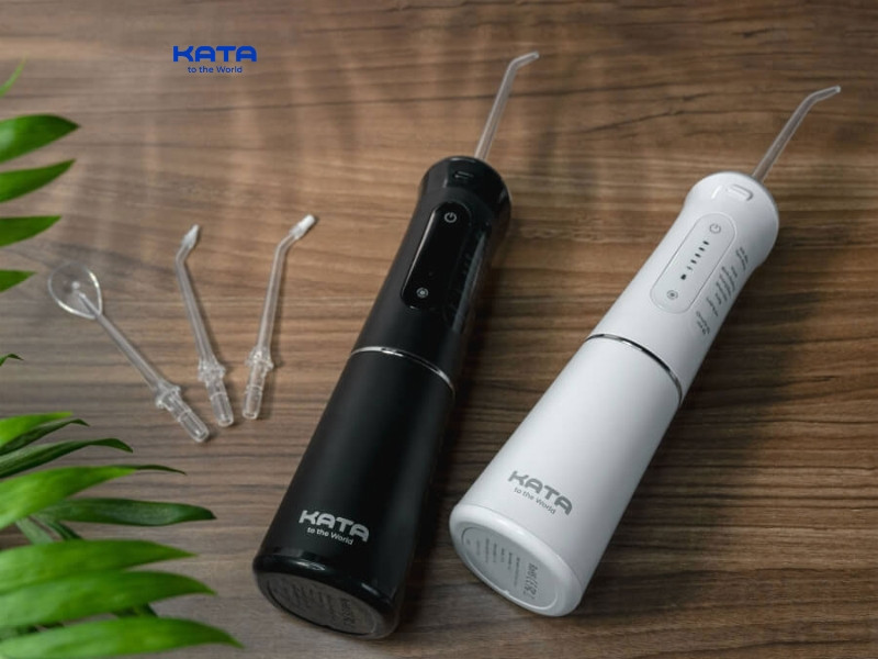 Kiểm tra pin có bị chai hay xuống cấp, máy bị va đập
