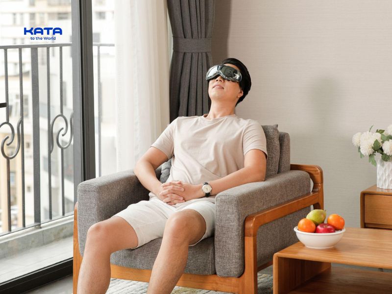 Tránh dùng pin bị phồng hoặc có dấu hiệu hư hỏng để thay cho máy