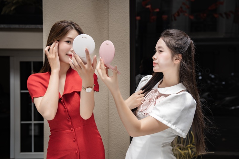 Đừng để một chiếc gương kém chất lượng làm giới hạn kỹ năng làm đẹp của bạn