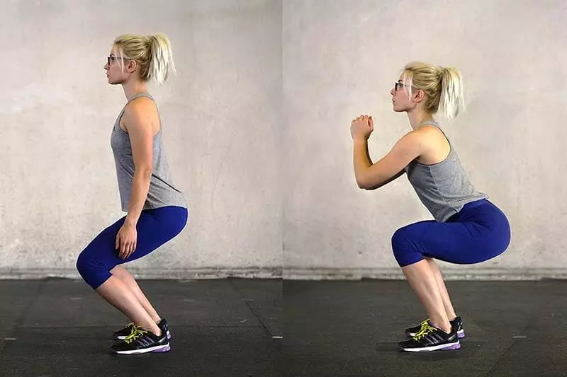 Động tác squat đơn giản dễ tập