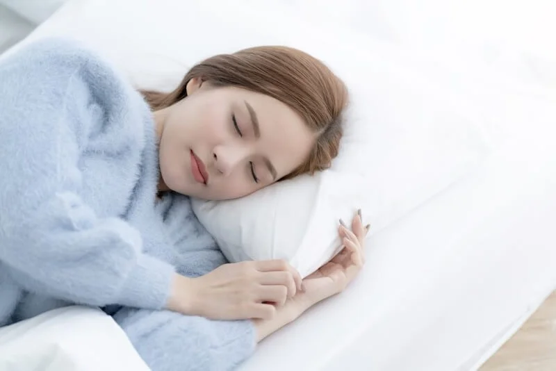 Dùng ghế massage ngủ ngon hơn