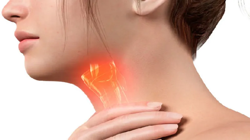 Các vị trí đau ở cổ báo hiệu các vấn đề về thanh quản, vòm họng