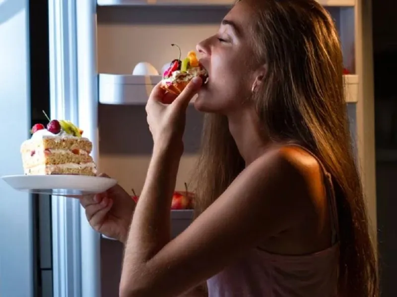 Tìm hiểu thực hư hiệu quả của các cách ăn đêm không béo