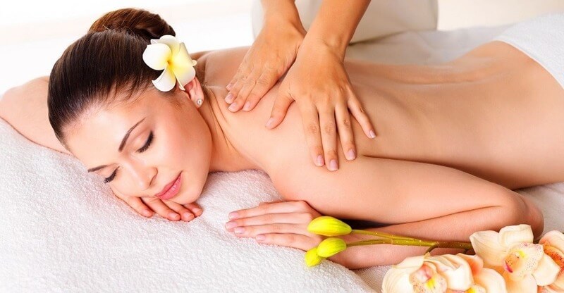 Công dụng to lớn mà các cách massage toàn thân cho phụ nữ có thể mang lại