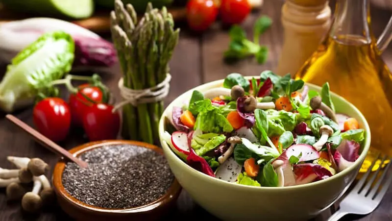 Salad hạt chia phù hợp cho món ăn trưa