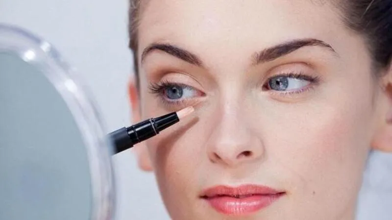Tác dụng của cách makeup che bọng mắt 