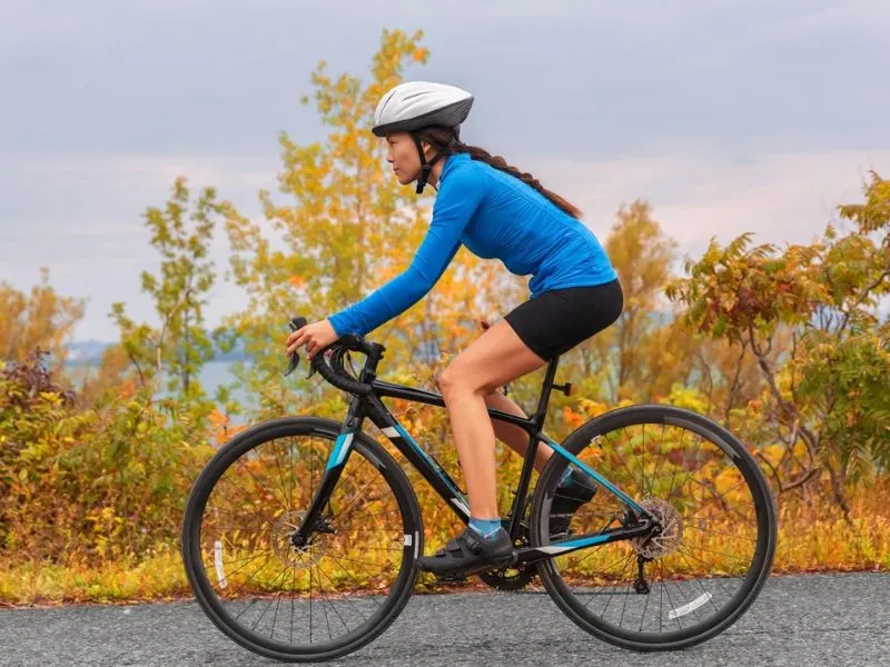 Hướng dẫn cách đạp xe giảm mỡ bụng hiệu quả từ chuyên gia 