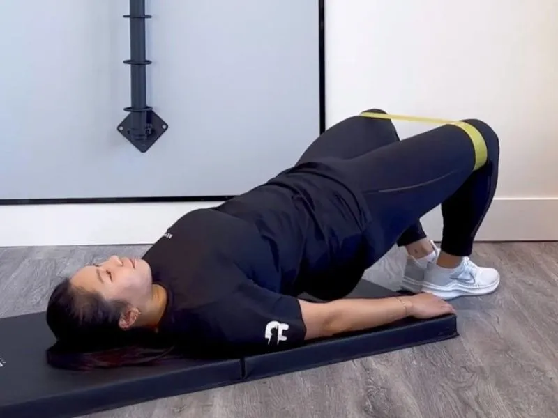 Lưu ý để việc tập luyện Hip Thrust đúng kỹ thuật, an toàn 