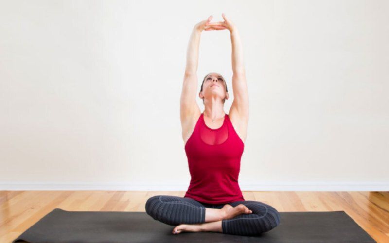 Hướng dẫn bài tập yoga thoát vị đĩa đệm ở cổ 
